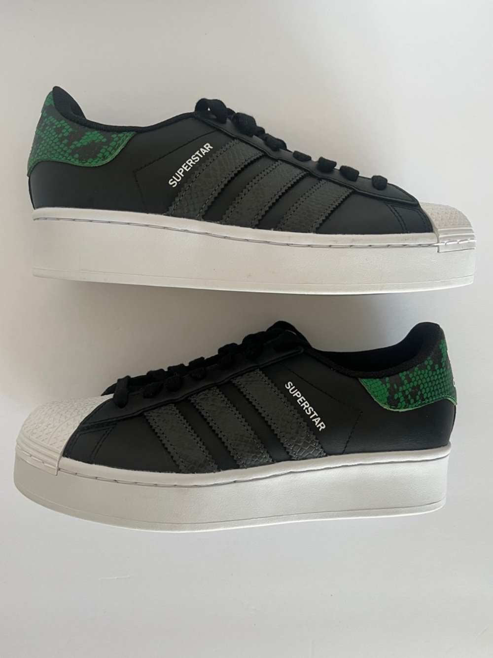 adidas Originals Superstar Bold Platform Shoes in “Green Black” Size 6.5 Women’s